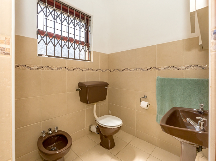 4 Bedroom Property for Sale in Kenwyn Western Cape